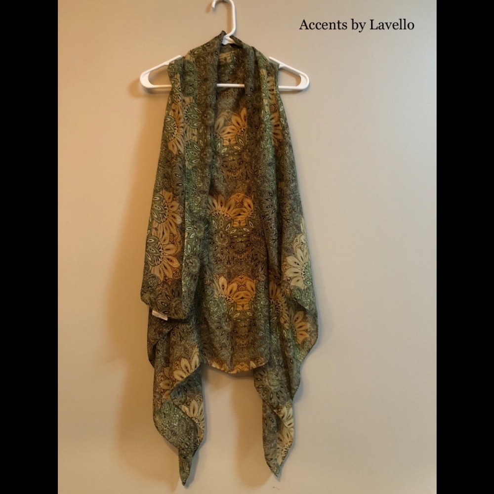Accents by Lavello Convertible Vest